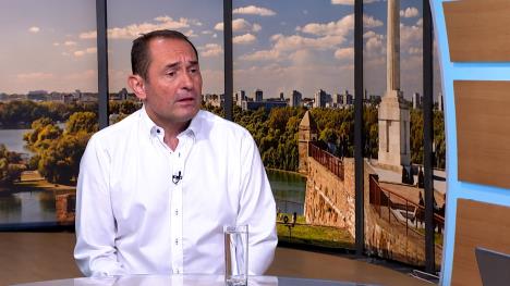 Sequence 01.00_46_43_00.Still001.jpg