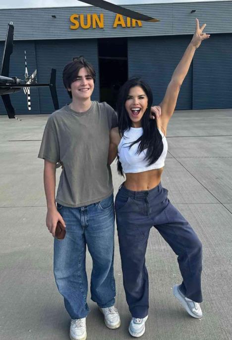 evan vajtsel loren sancez.jpg