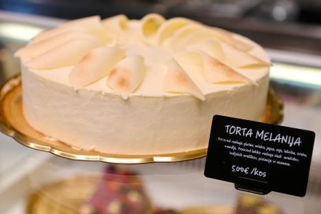 1605MELANIJA TRAMP  marko karovic (13).jpg