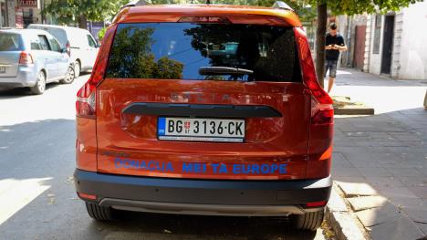 Mei Ta Europe donirala vozilo CK Obrenovac.jpg