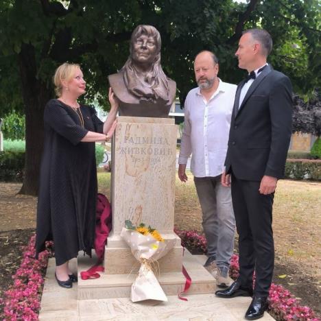 Radmila Zivkovic foto Krusevacko pozoriste.jpg