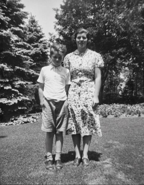 Rouzmeri Kenedi 4.jpg