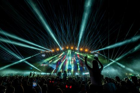LiveProduction1MusicWeekDan2Highlight-5247.jpg