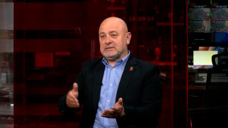 Sequence 06.00_17_14_13.Still002.jpg