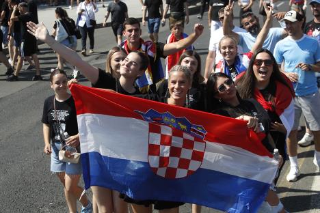 x19 EPA Antonio Bat.jpg