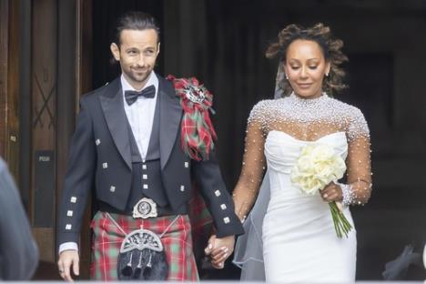 mel b profimedia-1018972928.jpg