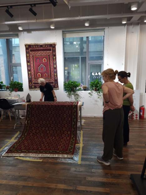 peking priprema izložbe.jpg