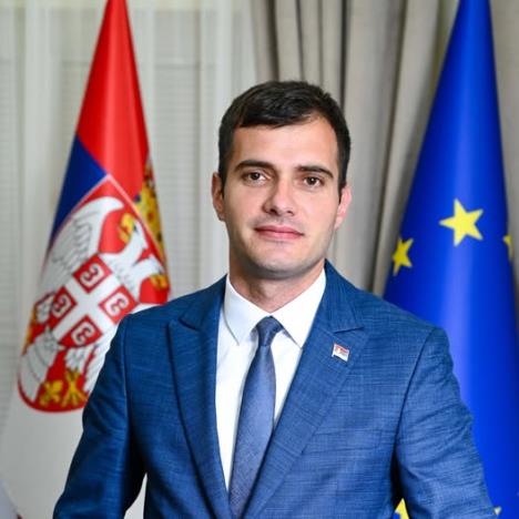 Tomić Zoran.jpg