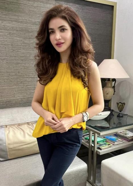 Humaira Asgar 2.jpg
