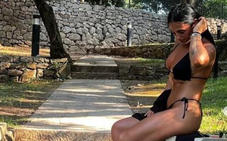 Rukometašica Sara Garović na moru