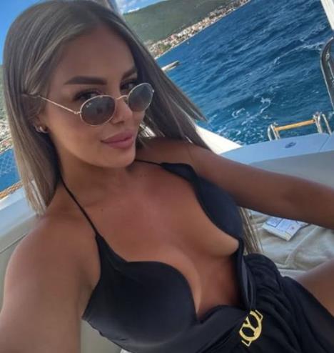 Nataša Rodić pokazala bezobrazan dekolte
