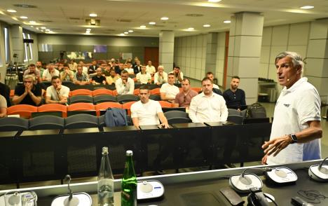 DOMENIKO MESINA, radni sastanak