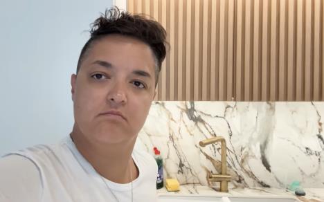 Marija Šerifović obukla sina kao fudbalera