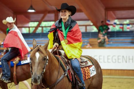 Đina Šumaher, ćerka Mihaela Šumahera i svetska šampionka u jahanju