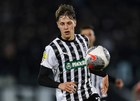 Ognjen Ugrešić za vreme utakmice protiv Radničkog 1923