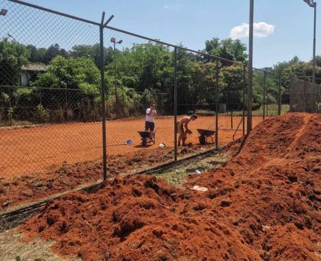 MALI ZVORNIK - Sami radili nekoliko dana.jpg