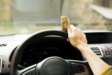 Prevara sa novčanicom od 50 evra na šoferšajbni profimedia-0387838822.jpg