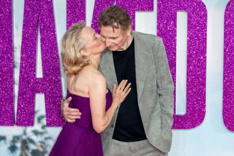 pamela anderson lijam nison profimedia-1024874826.jpg