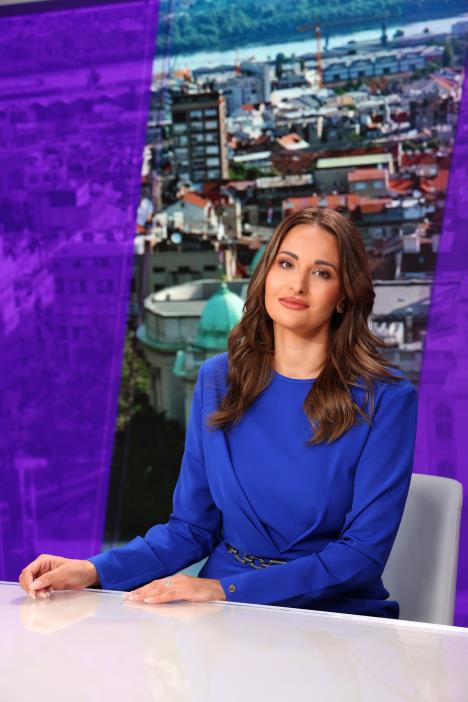 Milica Janković vodi emisiju Puls Srbije na Kurir televiziji
