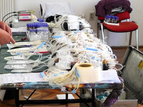 LOZNICA - Krv je uvek potrebna.JPG