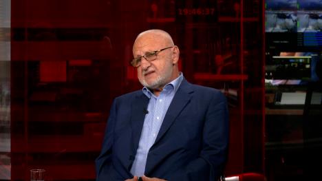 USIAJNJE CLEAN.00_33_35_17.Still003.jpg