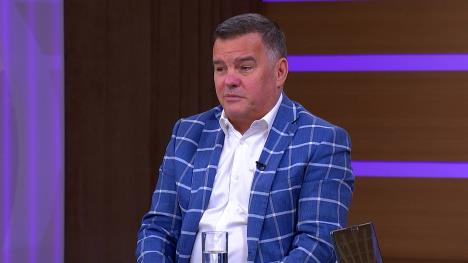 PULS CLEAN.00_25_49_14.Still001.jpg