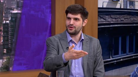 PULS CLEAN.00_45_32_15.Still003.jpg