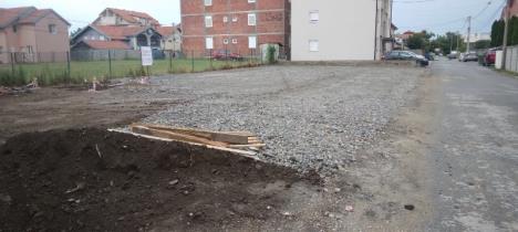 plac-500m2-ledine-beograd_3.jpg