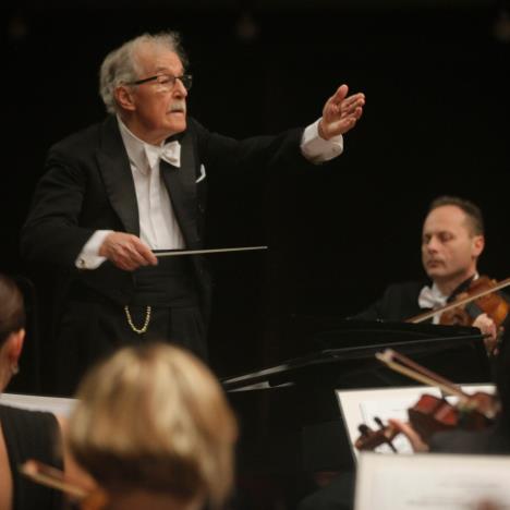 Mladen Jagušt foto Beogradska filharmonija.jpg