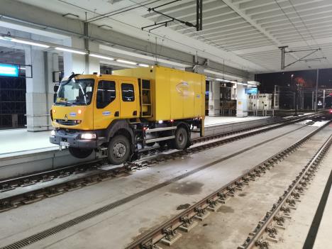 dvoputo zeleznicko vozilo subotica 1.jpg