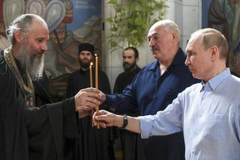 lukasenko02 AP Gavriil Grigorov.jpg