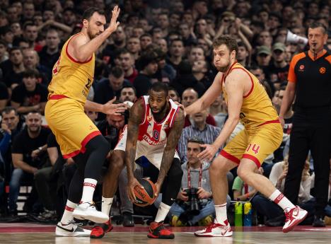 KK Olimpijakos KK Crvena zvezda