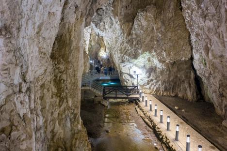FOTO TO Zlatibor - Stopića pećina (4).jpg
