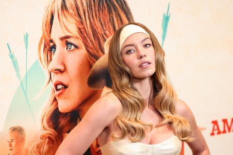 Sidni Svini na premijeri filma Americana.jpg