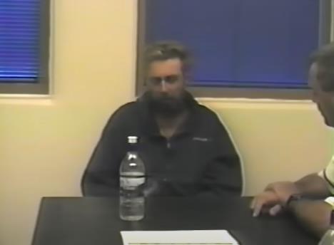 Dejvid Knotek u policiji