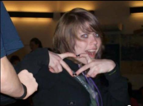 Alisa Bustamante.jpg