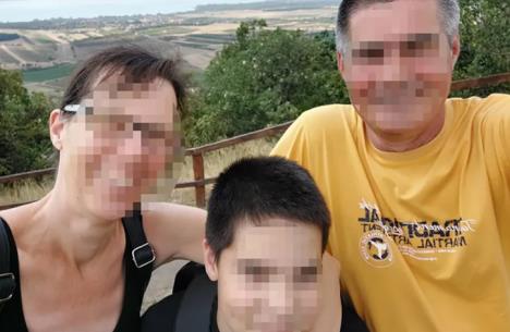 dečak klao majku i babu dečak Mađarska.jpg