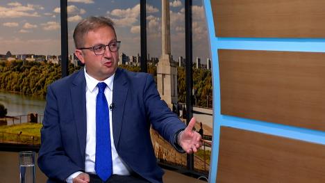 Sequence 01.02_32_18_09.Still006.jpg