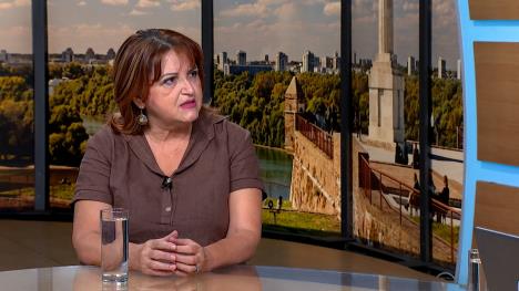 Sequence 02.00_42_13_19.Still001.jpg