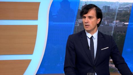 Sequence 02.00_46_18_07.Still002.jpg