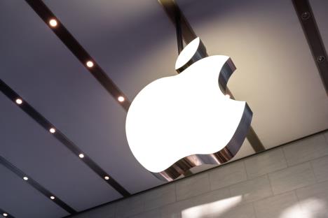 Apple.jpg