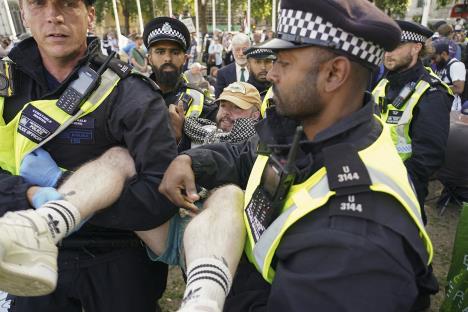 x AP Alberto Pezzali.jpg