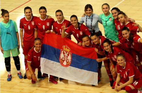 Ženska futsal reprezentacija Srbije.jpg