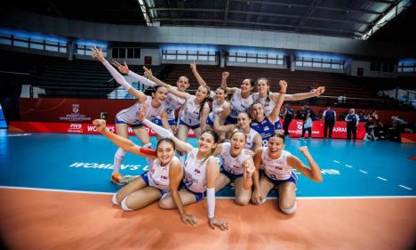 Mlade odbojkašice Srbije