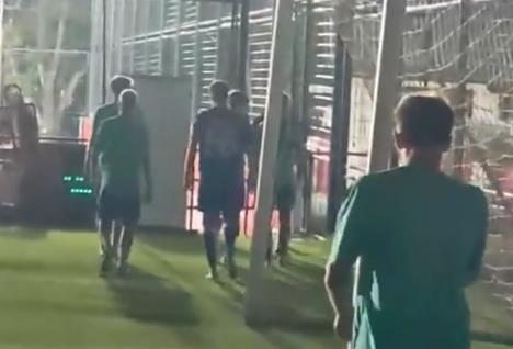 Fudbaleri Leha idu na trening posle utakmice