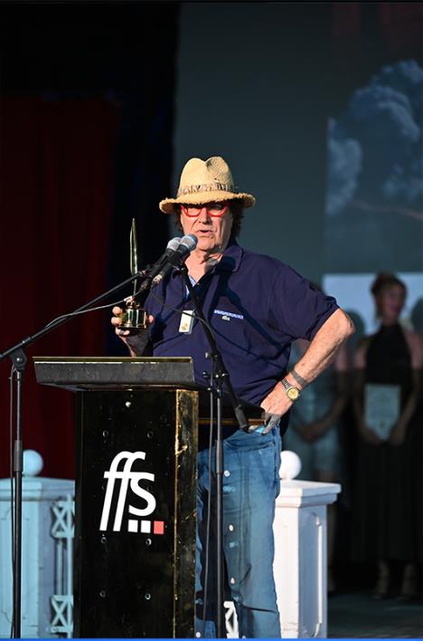 Lordanu Zafranoviću uručena nagrada Zlatno pero Gordana Mihića na 49. Festivalu filmskog scenarija u Vrnjačkoj Banji