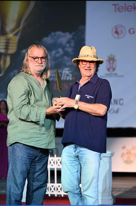 Lordanu Zafranoviću uručena nagrada Zlatno pero Gordana Mihića na 49. Festivalu filmskog scenarija u Vrnjačkoj Banji