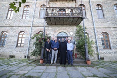 WhatsApp Image 2025-08-14 at 22.21.24 (1).jpeg