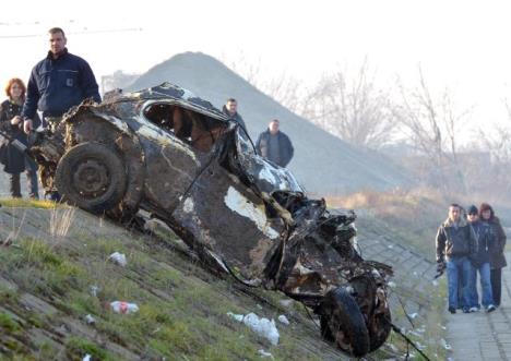 izvlacenje-automobila-dunav.jpg