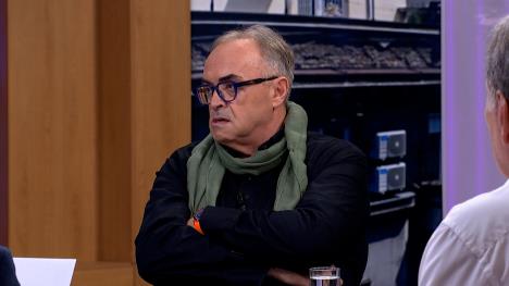 Sequence 01.00_24_53_06.Still004.jpg